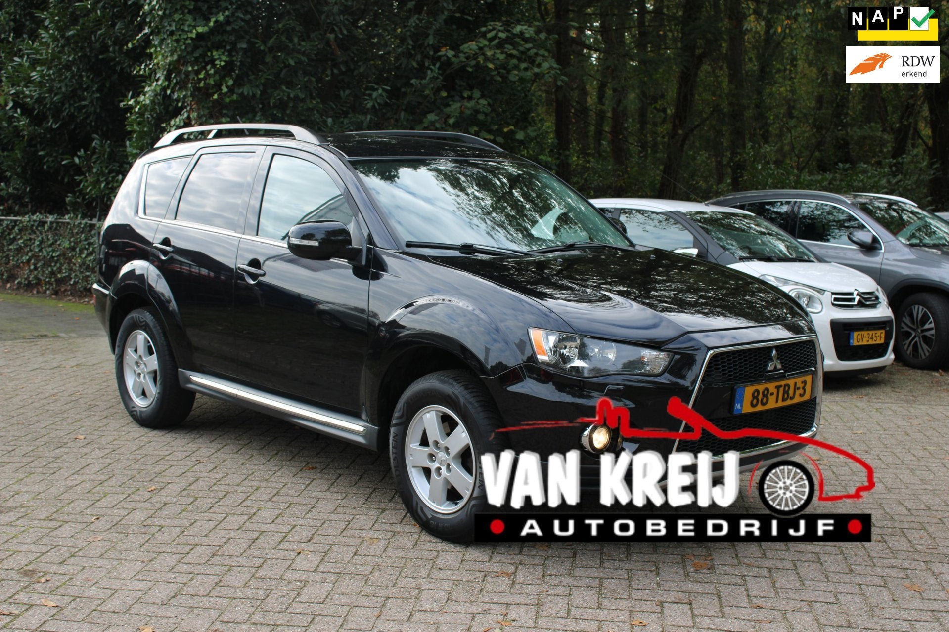 Mitsubishi Outlander 2.0 Intro Edition Automaat, Trekhaak, N, Auto's, Stof, 4 cilinders, Met garantie (alle), Origineel Nederlands