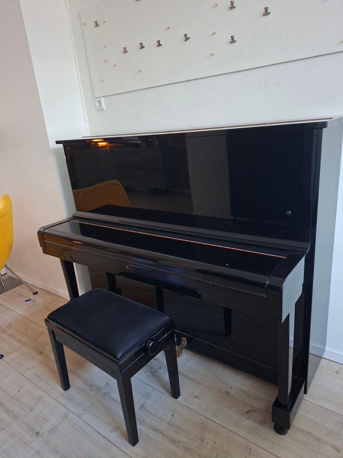 Apollo Piano - Zwart Hoogglans met Kruk, Ophalen, Zwart, Zo goed als nieuw, Piano
