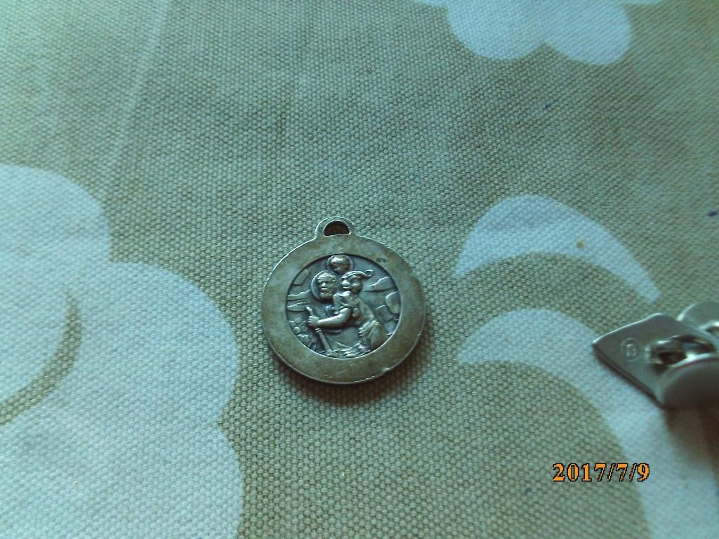 medaillon St Christoffel en Lourdes Maria in grot Bernadette, Ophalen of Verzenden, Overige materialen, Overige typen