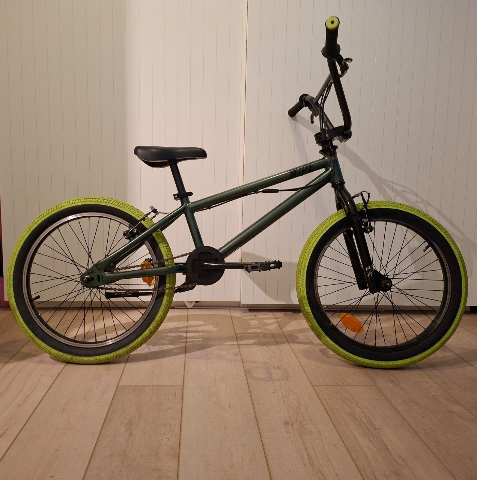 BMX-fiets Wipe 500 20 inch Decathlon ZGAN, Fietsen en Brommers, Wipe, Staal, Stuur 360° draaibaar, 20 tot 24 inch