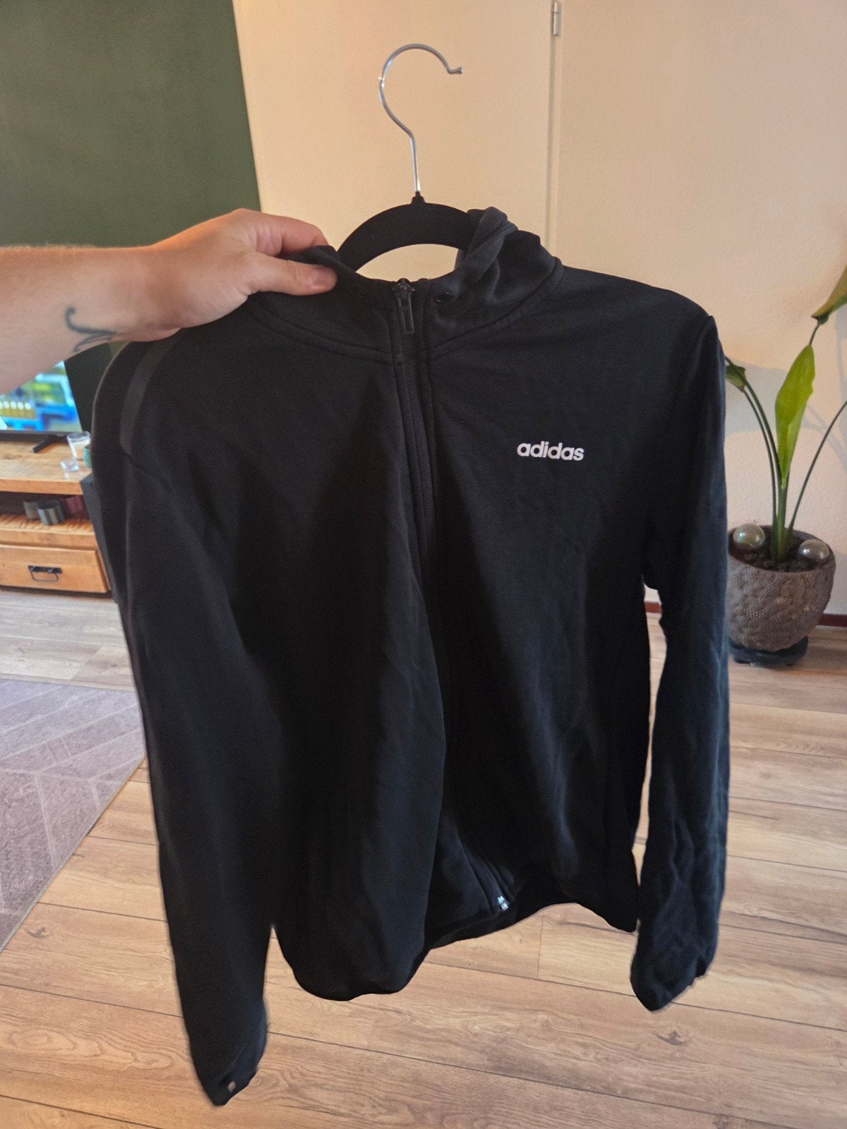 Adidas vest zwart maat XL goede staat, Kleding | Dames, Adidas, Zwart, Maat 46/48 (XL) of groter, Ophalen of Verzenden