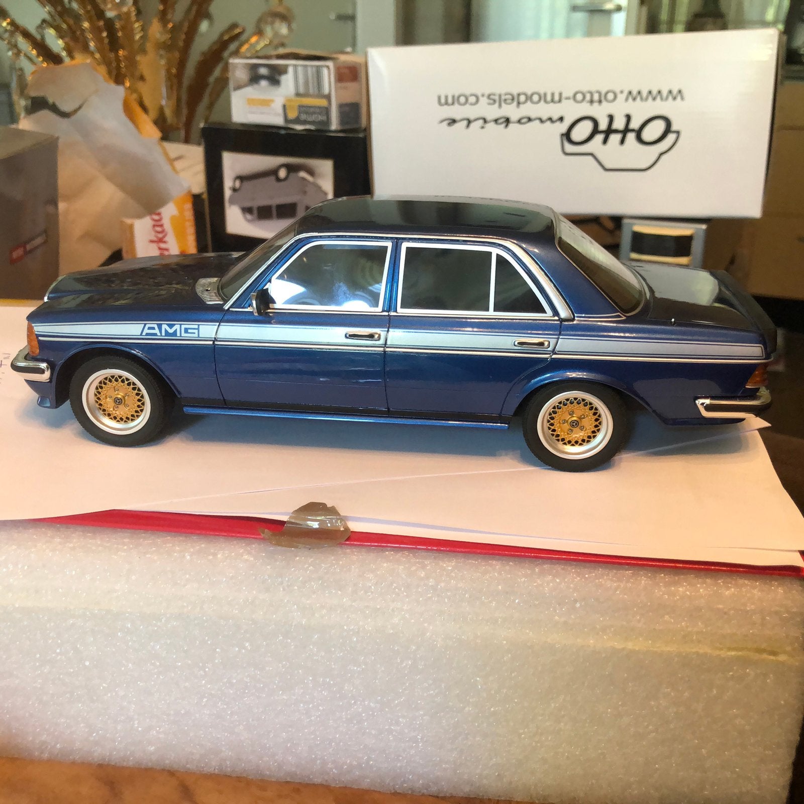 MERCEDES - BENZ W123. AMG uitvoering van OTTO mobile, Ophalen of Verzenden, Zo goed als nieuw, OttOMobile