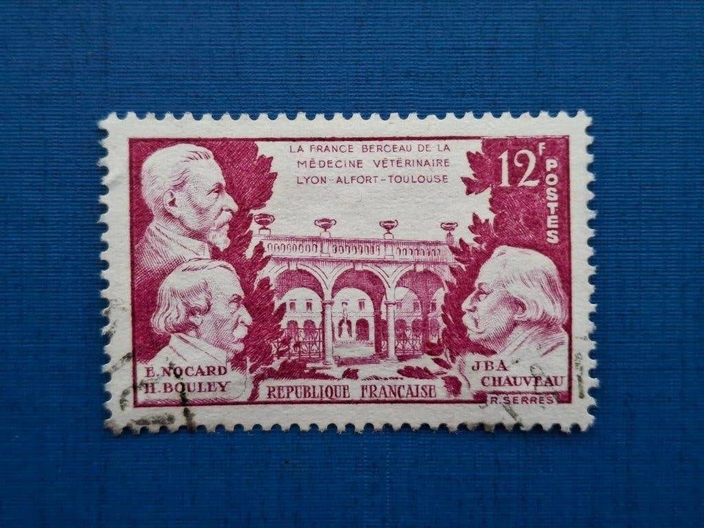 Postzegel Frankrijk 1951 zegel Dierenartsen 30-05, Ophalen of Verzenden, Gestempeld