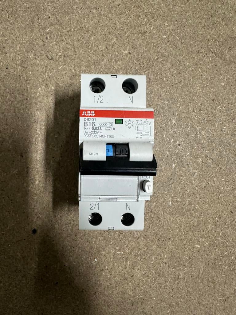 ABB aarlekautomaten, Doe-het-zelf en Verbouw, Elektra en Kabels, Verzenden, Gebruikt, Overige typen