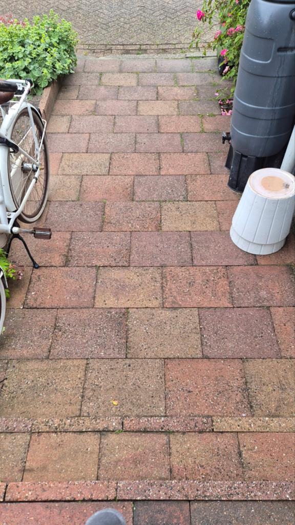 Gratis rood /oranje tonige tegels, Tuin en Terras, Ophalen, Gebruikt, 10 m² of meer, Beton