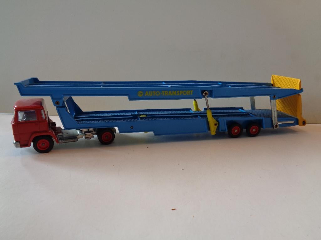 siku deutz auto transporter, Ophalen of Verzenden, Zo goed als nieuw, Auto
