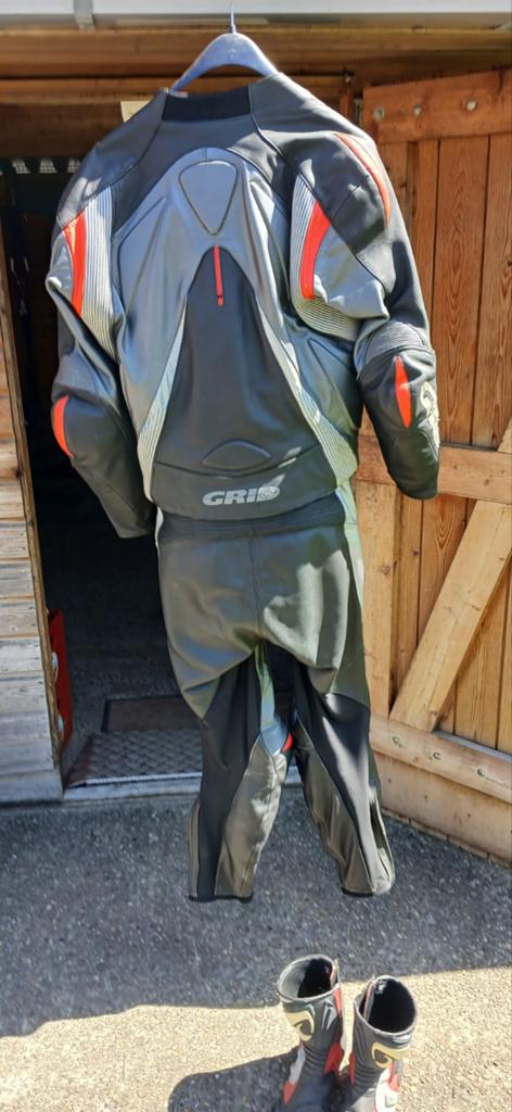 GRI motorpak (afritsbaar) maat 52 met laarzen maat 41, Motoren, Kleding | Motorkleding, Ophalen
