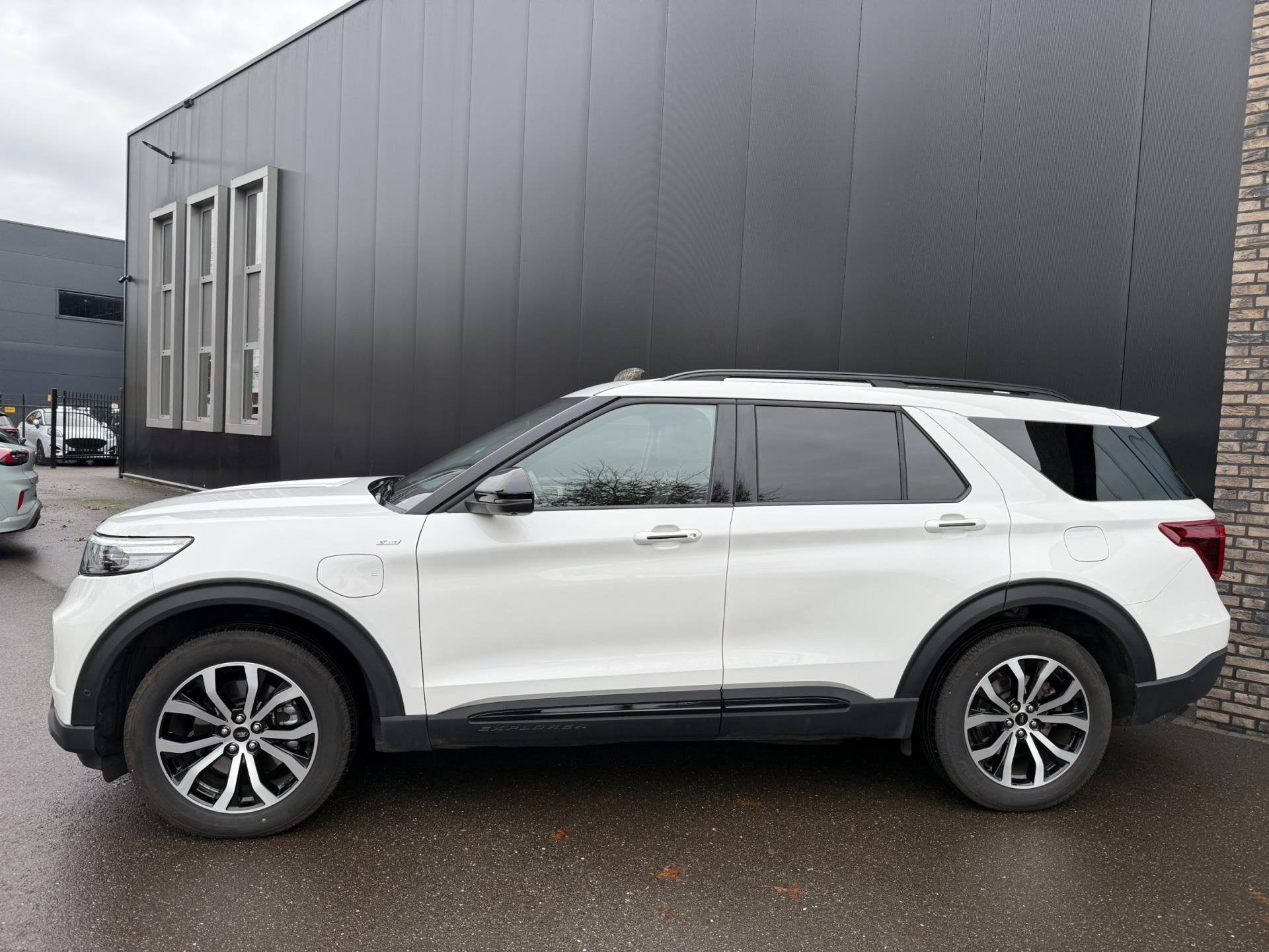 Ford Explorer 3.0 V6 EcoBoost PHEV ST-Line Navi, Trekhaak, P, Auto's, Ford, Automaat, Dealer onderhouden, Gebruikt, Zwart
