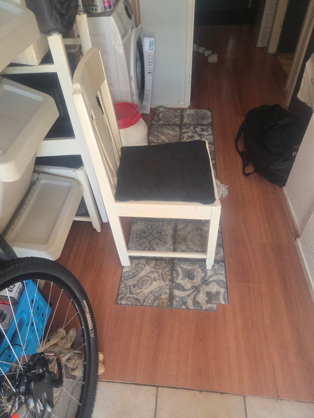4 eetkamerstoelen - opknappers, Huis en Inrichting, Stoelen, Gebruikt, Wit, Ophalen of Verzenden, Vier