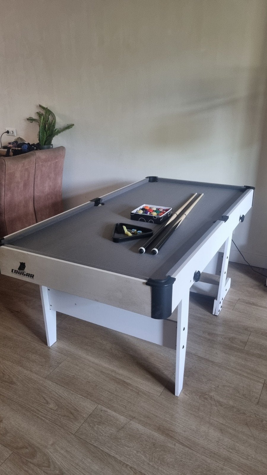 Pooltafel Cougar Hustle XL - opklapbaar, Ophalen, Zo goed als nieuw, Pooltafel