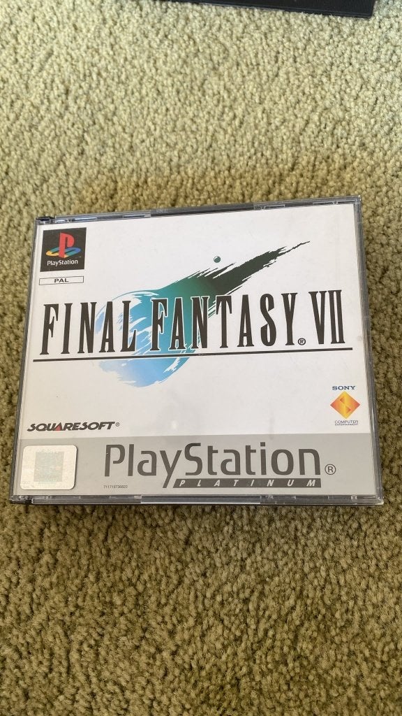 Final Fantasy 7, Ophalen of Verzenden, Zo goed als nieuw, Met 1 controller