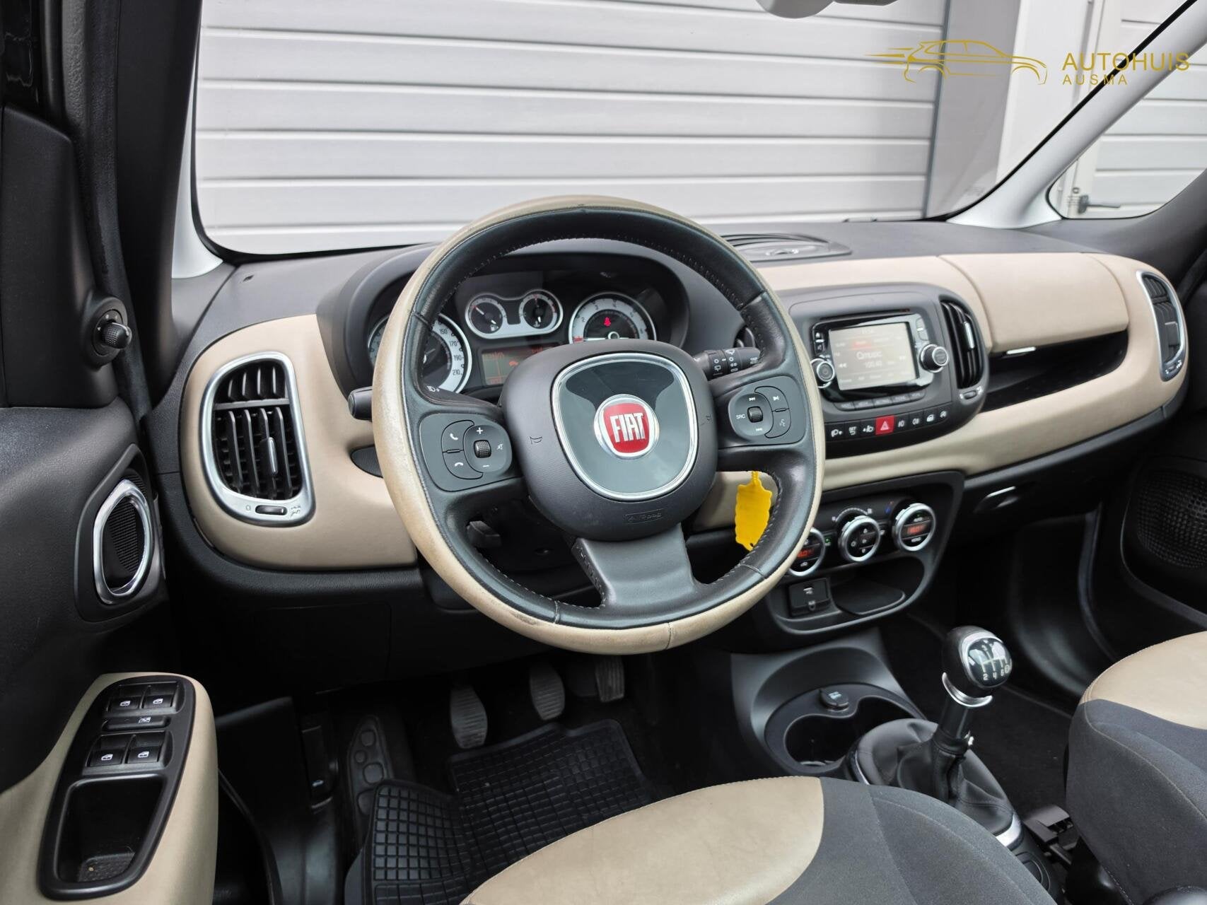 Fiat 500 L 0.9 TwinAir Lounge Dak/Cruise/Leder/Trekhaak/, Auto's, Fiat, Gebruikt, Euro 6, Met garantie (alle), Bedrijf