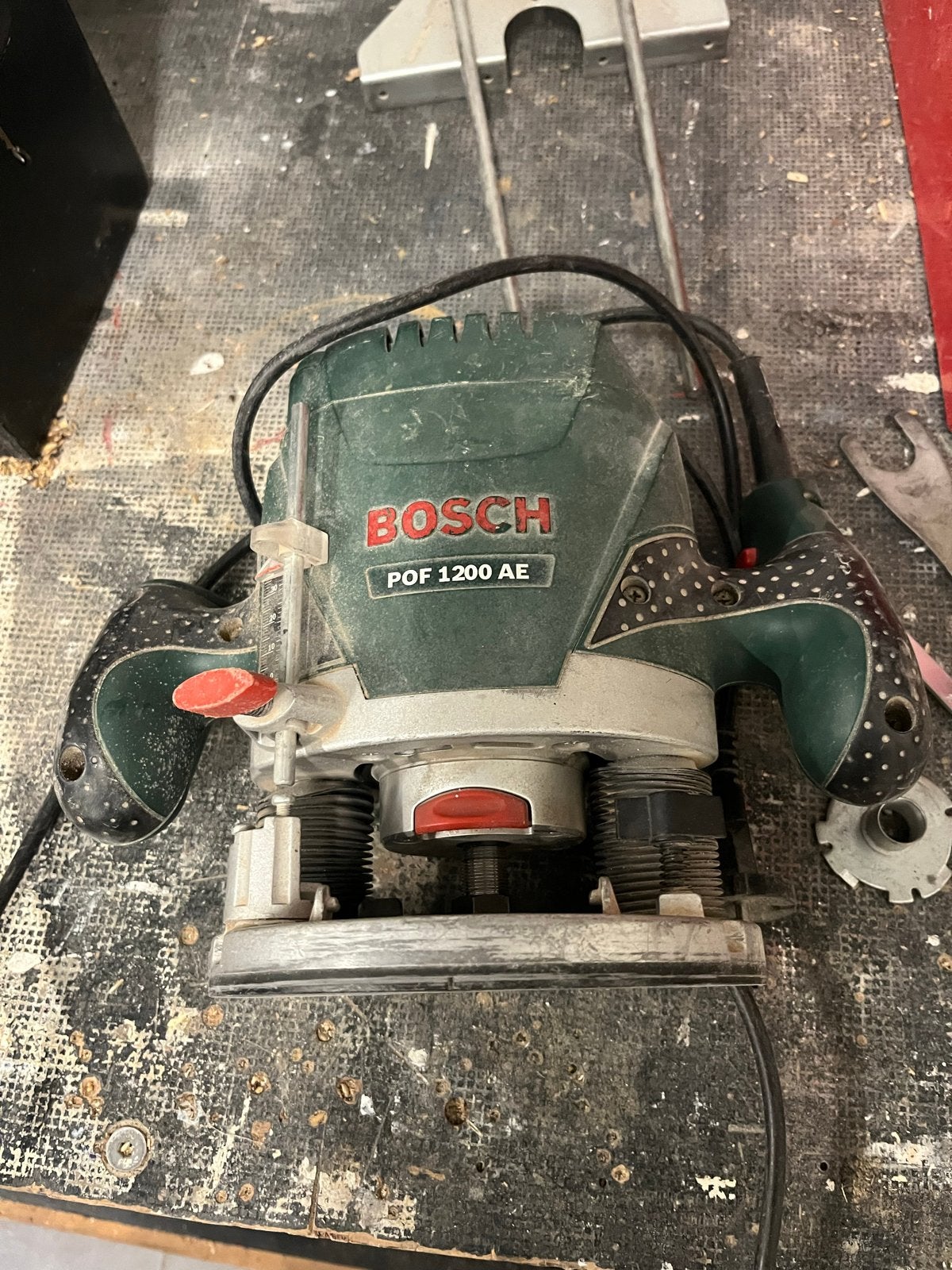Bosch Bovenfrees POF 1200 AE met diverse onderdelen, Ophalen of Verzenden, Gebruikt, Elektrisch, Bovenfrees