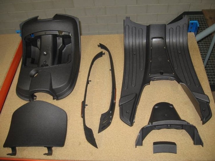 vespa lx binnekappen set (nieuw), Ophalen of Verzenden, Zo goed als nieuw