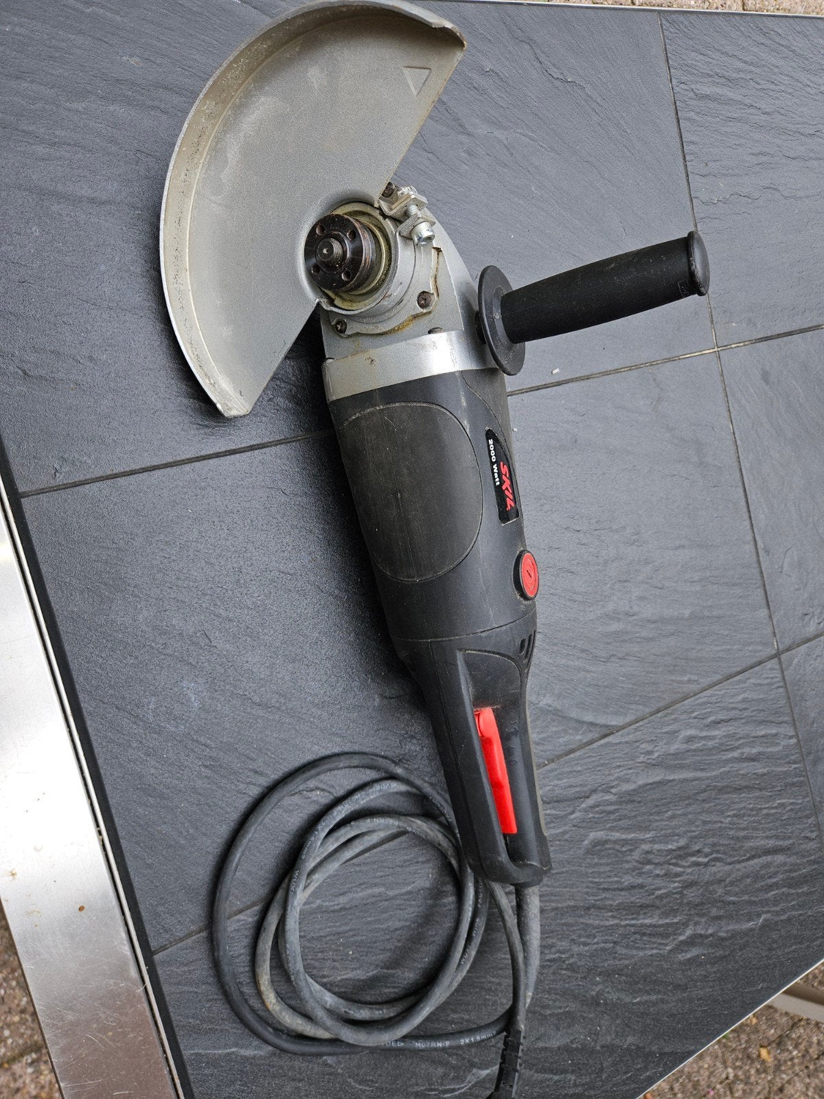 Skil haakse slijpmachine 2000 Watt, Doe-het-zelf en Verbouw, Ophalen of Verzenden, Gebruikt, 1000 watt of meer, Haakse handslijpmachine