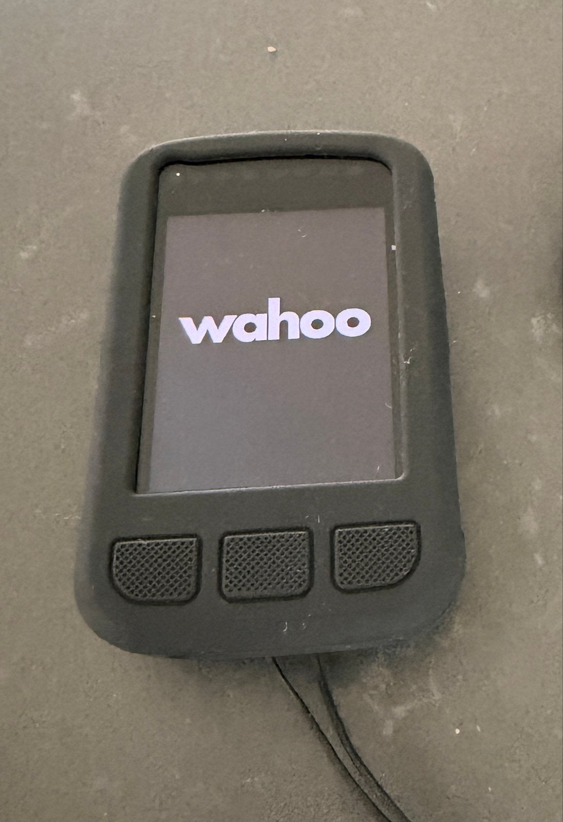 Wahoo ELEMNT Bolt 2 fietscomputer + case (beschadigd), Ophalen of Verzenden, Draadloos, Gebruikt