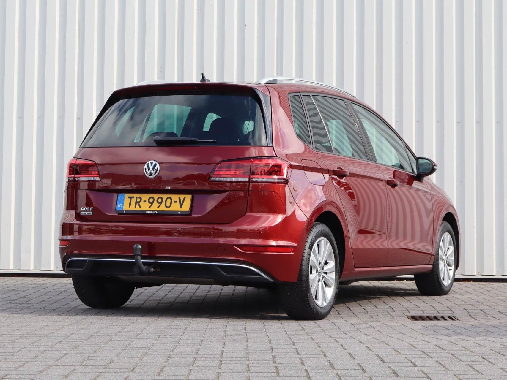 Volkswagen Golf Sportsvan 1.0 TSI 110pk DSG Comfortline | Tr, Auto's, 12 maanden, Stof, Gebruikt, Bedrijf