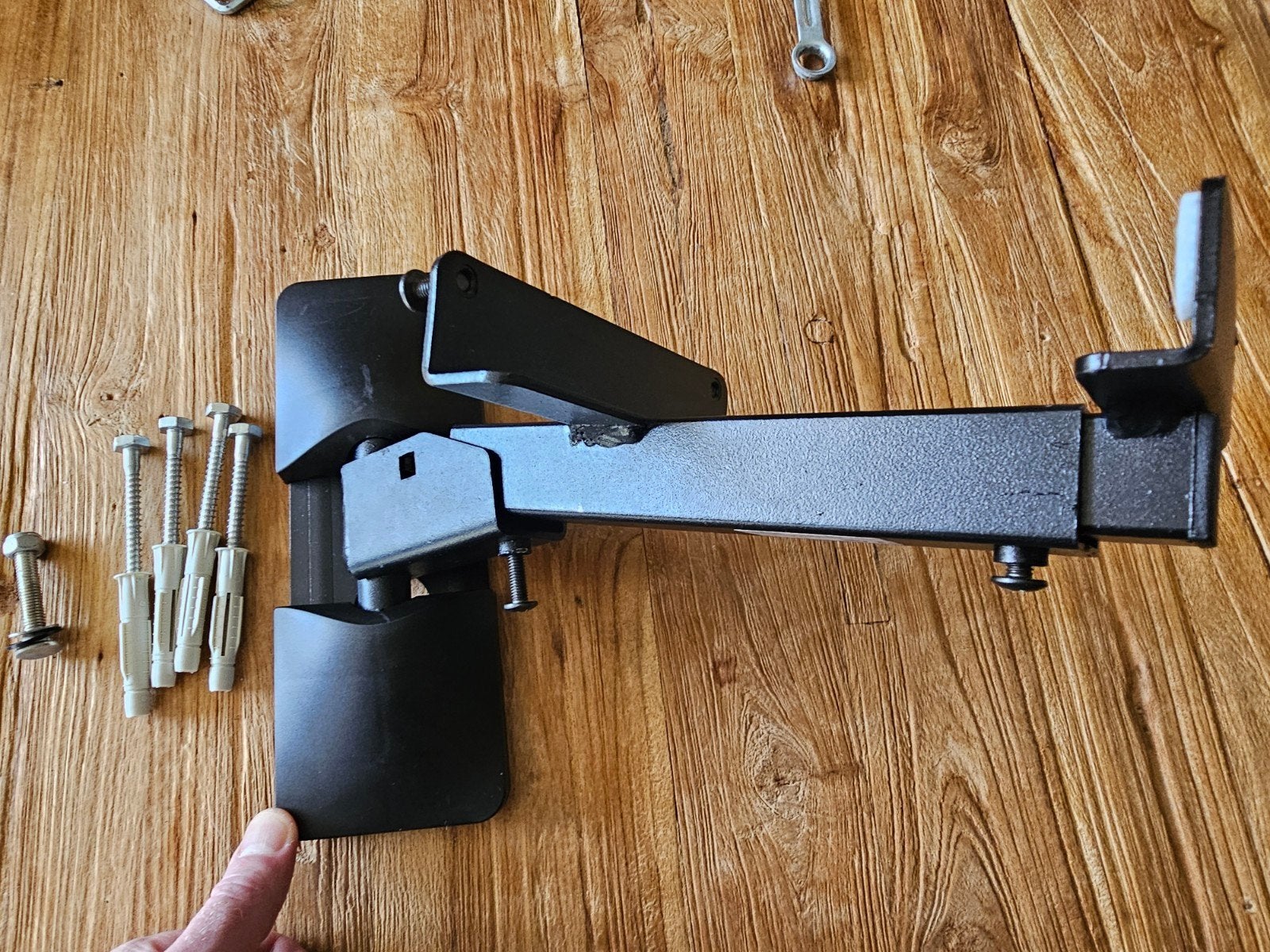 Wandandbeugel voor center speaker, Ophalen, Gebruikt