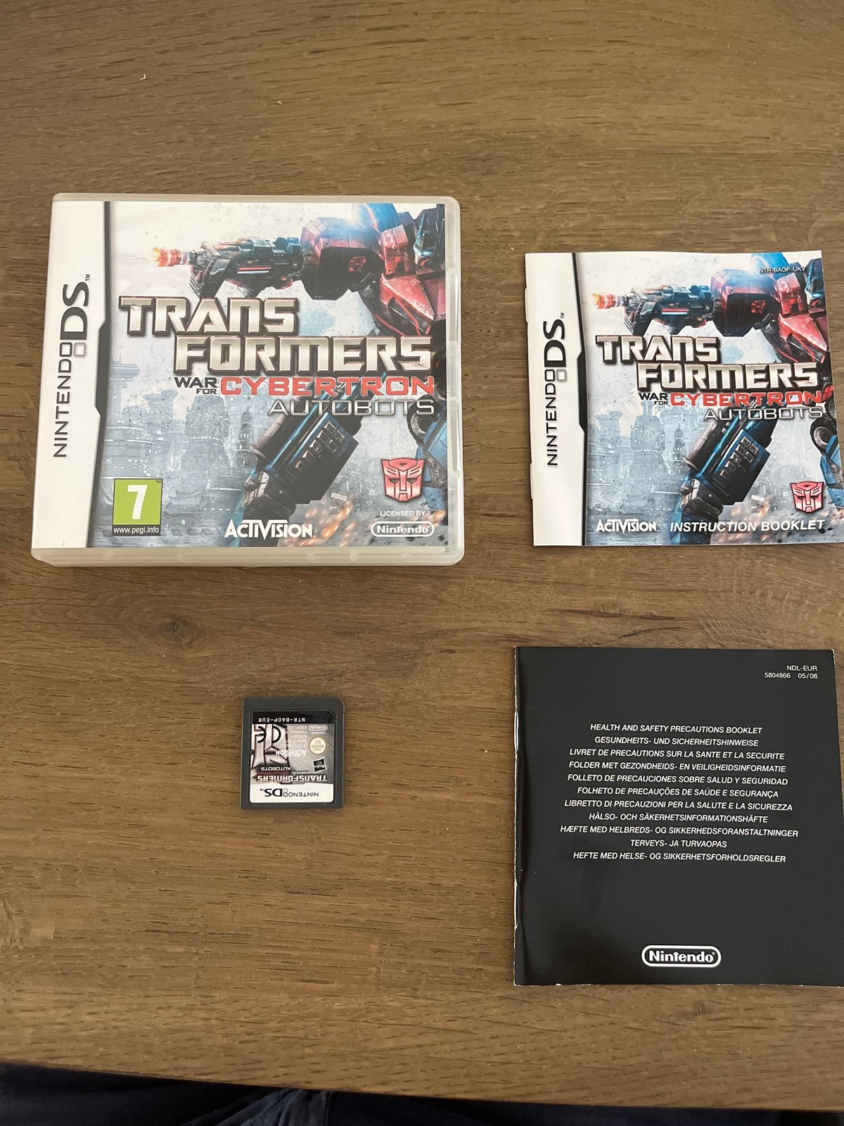 Transformers: War for Cybertron Autobots Nintendo DS, Spelcomputers en Games, Games | Nintendo DS, Avontuur en Actie, 1 speler