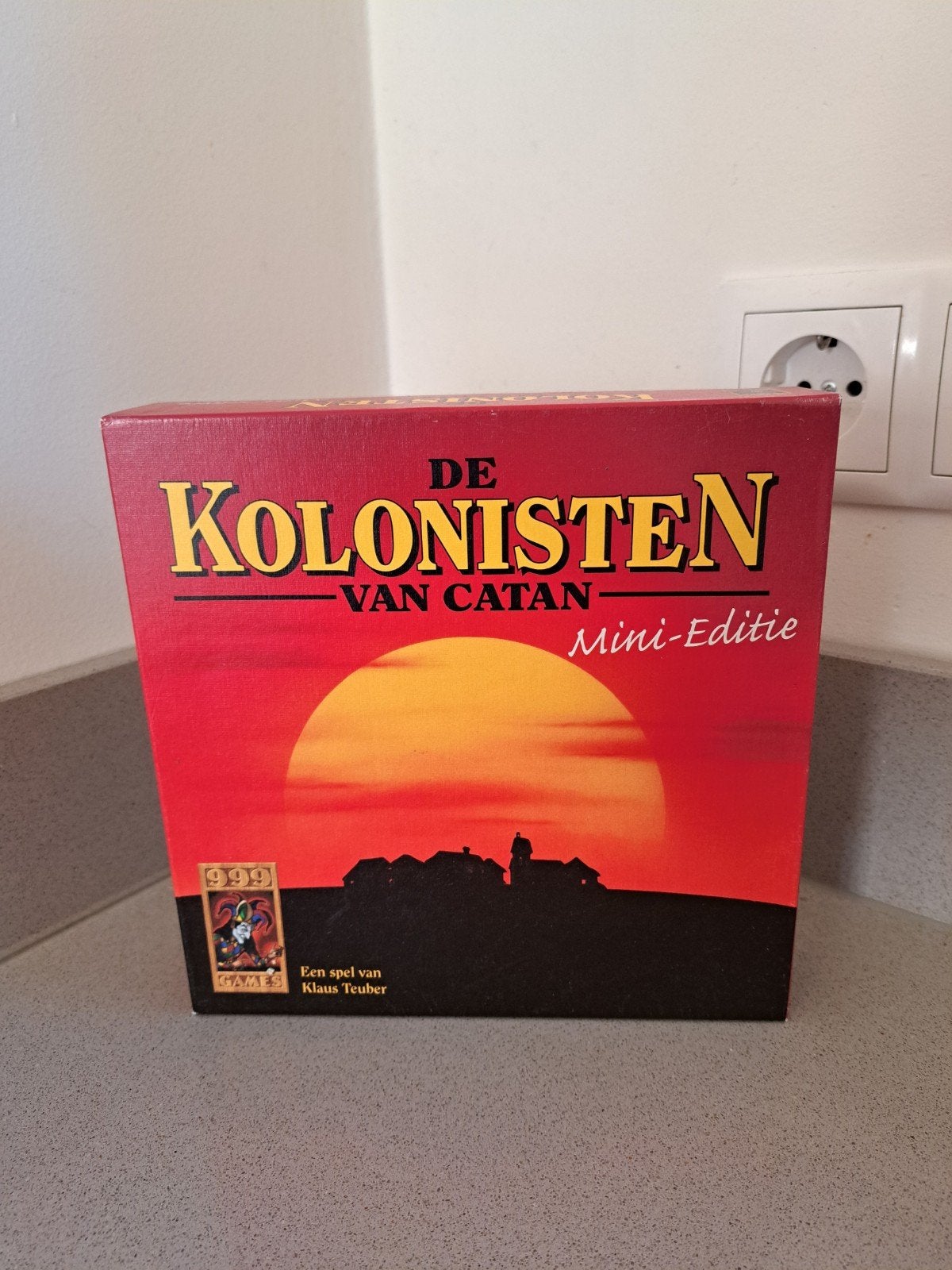 De Kolonisten van Catan - Mini-Editie (Reisspel), 999 Games, Hobby en Vrije tijd, Gezelschapsspellen | Bordspellen, Gebruikt, Ophalen of Verzenden