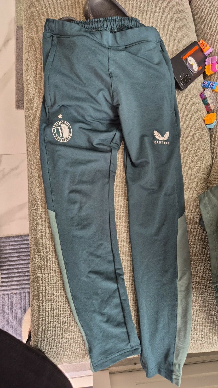 Feyenoord Castore Trainingsbroek maat 146, Ophalen, Zo goed als nieuw, Jongen of Meisje, Broek