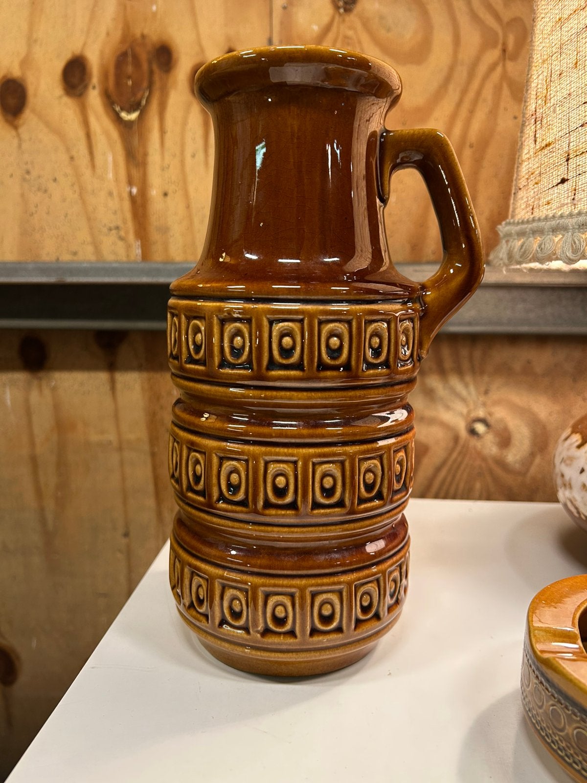 Vintage jaren 70 bruine west germany vaas met oor 429-26, Ophalen of Verzenden, Huis en Inrichting
