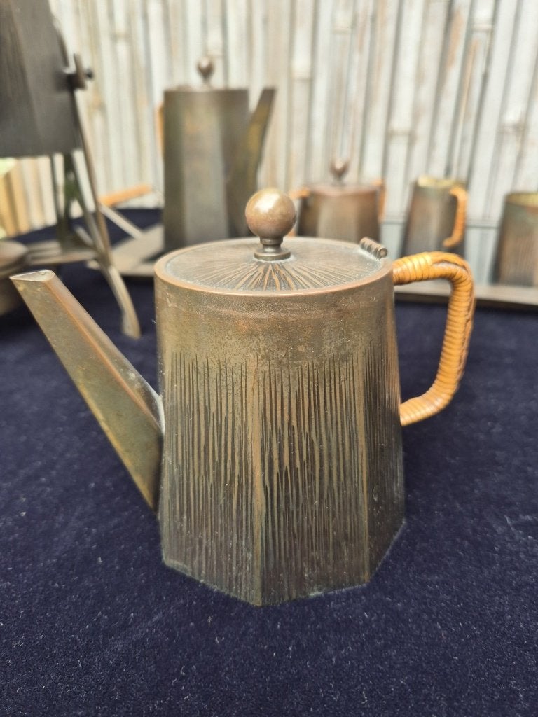 Foto 11 van Koffie- en Theeservies (7) - Carl Deffner Esslingen - Metaal