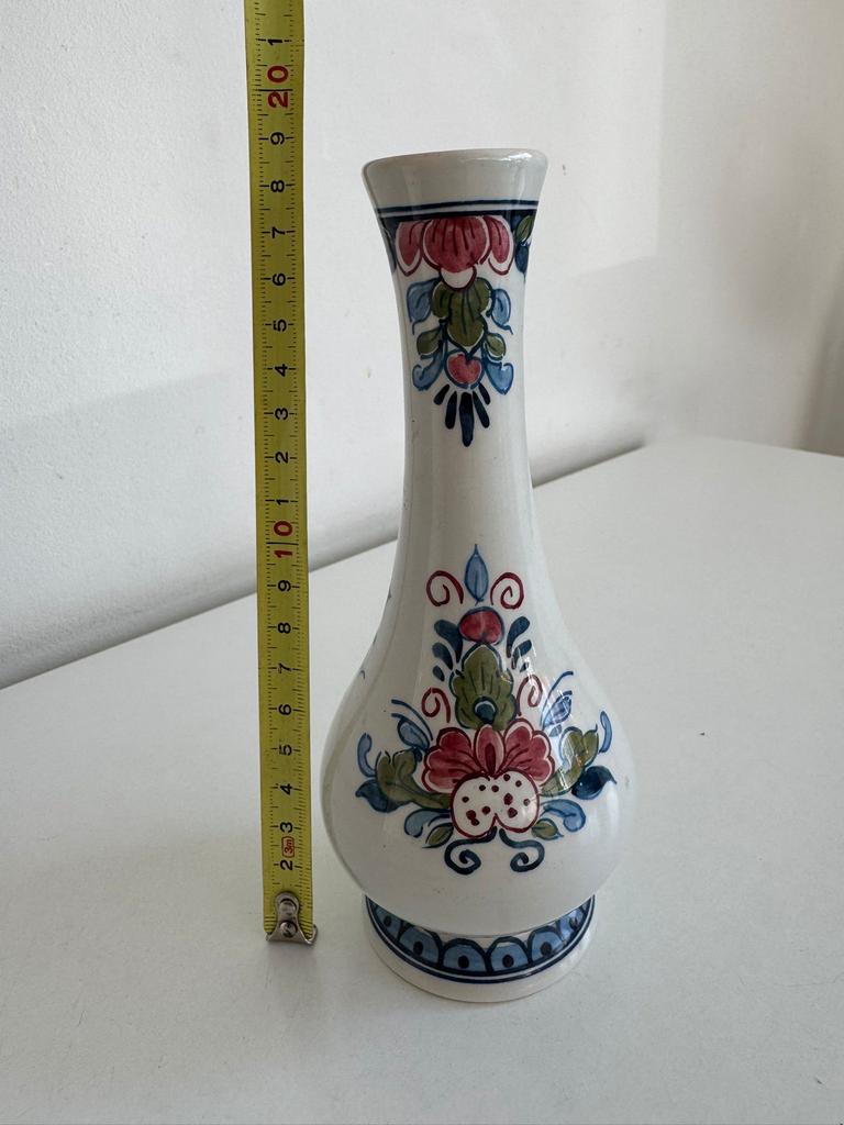 Decoratief vaasje met bloemmotief - Handgeschilderd, Ophalen of Verzenden
