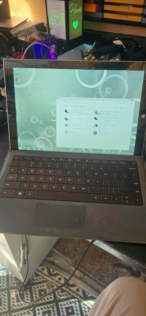 Microsoft Surface Pro 2 - Touchscreen/Toetsenbord defect, Computers en Software, Windows Laptops, Niet werkend, 10 inch of minder