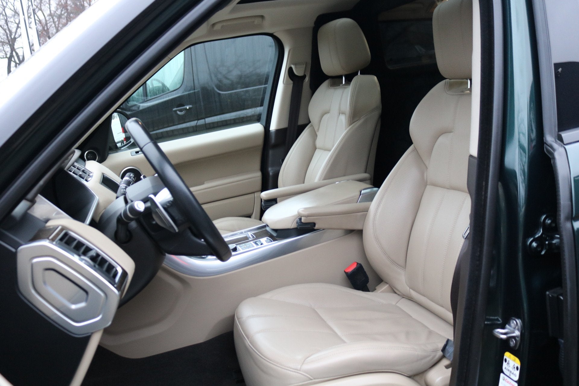 Land Rover Range Rover Sport 3.0 TDV6 Grijs Kenteken BPM vri, Auto's, Automaat, Euro 6, 2993 cc, Bedrijf