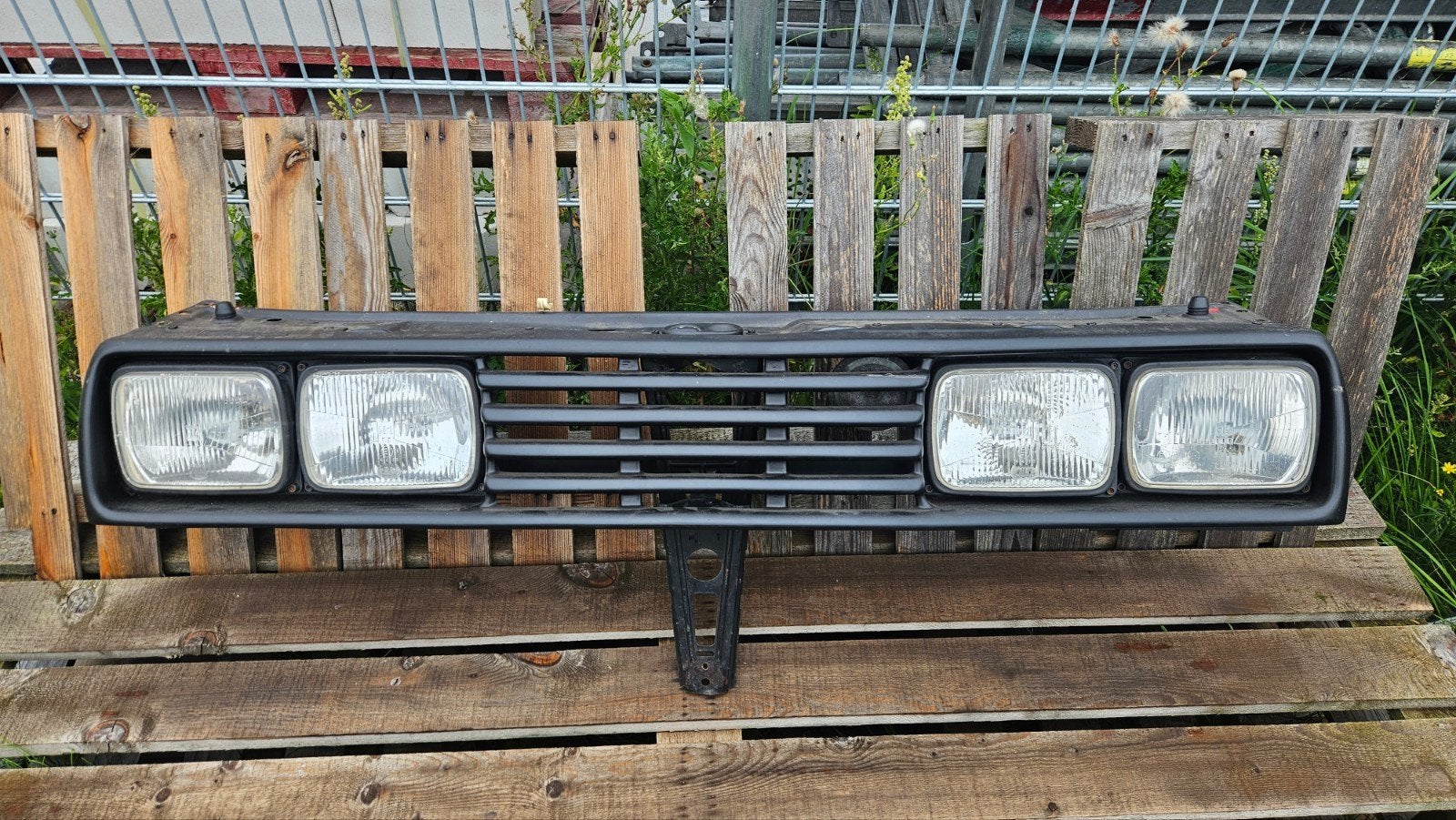 zender z60 grill voor golf2, Ophalen of Verzenden, Gebruikt, Voor, Volkswagen