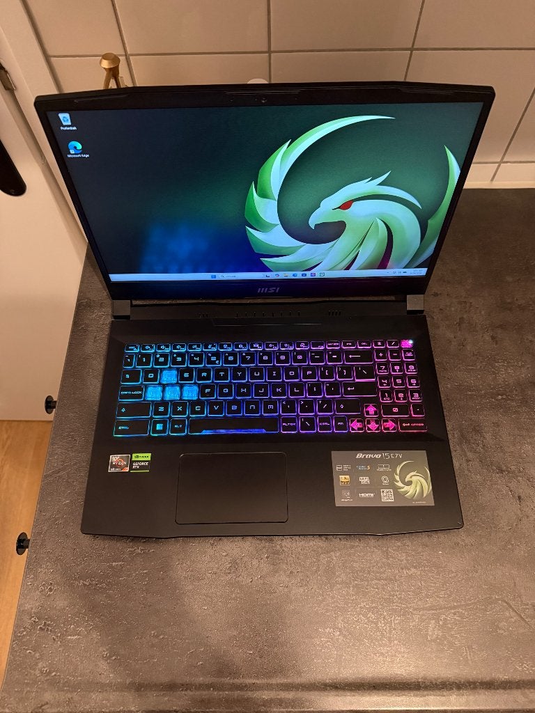 Foto 2 van MSI Bravo Game Laptop | RTX 4060 | Ryzen 7