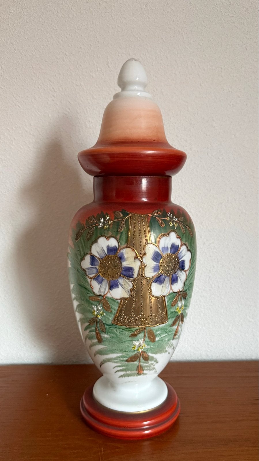 Antieke handgeschilderde opaline vaas met deksel, Antiek en Kunst, Ophalen of Verzenden