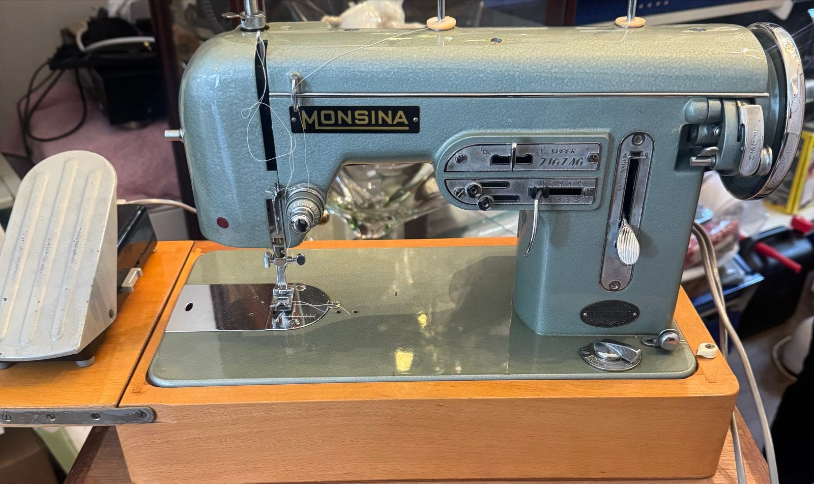 Vintage Monsina Super Zig Zag Naaimachine met Koffer, Gebruikt, ., Naaimachine, .