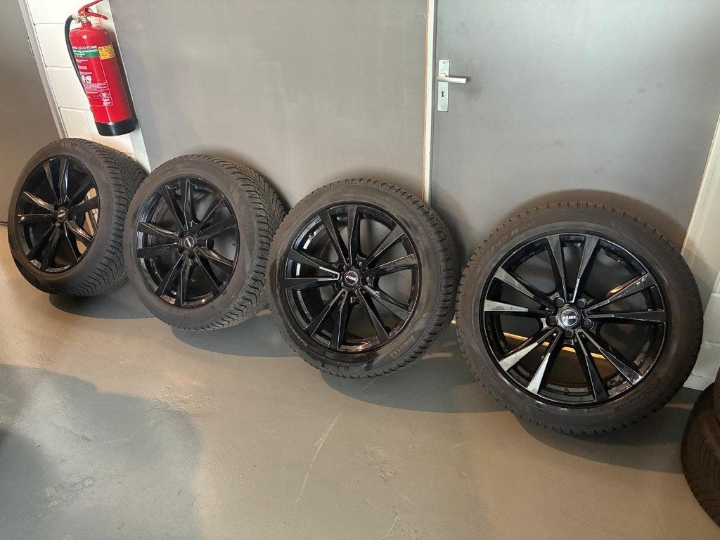BMW X5 G05 X6 G06 Rial velgen 20” + winterbanden Continental, Gebruikt, 275 mm, Banden en Velgen, Personenwagen