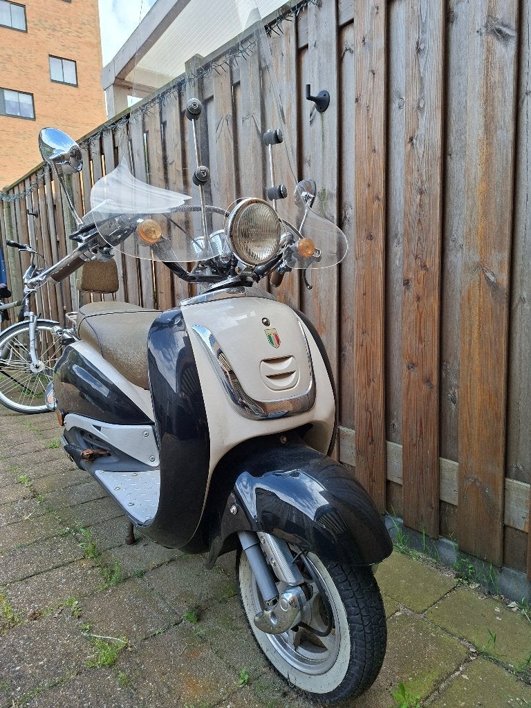 Scooter, Gebruikt, Benzine, Ophalen, Overige merken