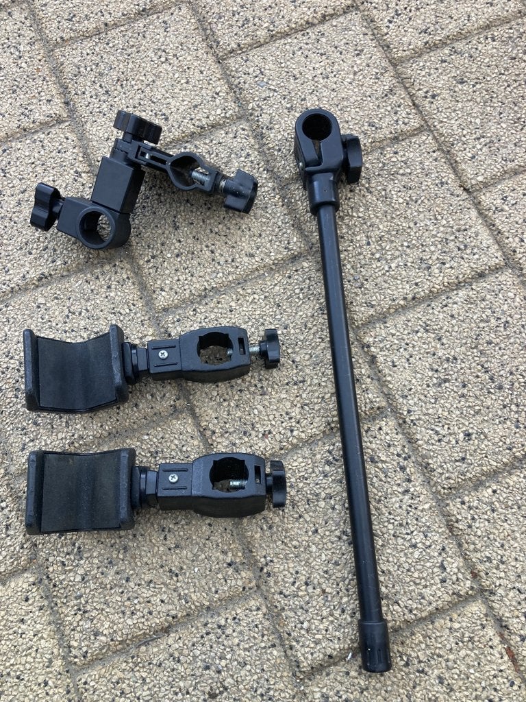 Te koop 4 stuks onderdelen voor aan viskist 25 mm poten, Ophalen, Gebruikt, Overige typen