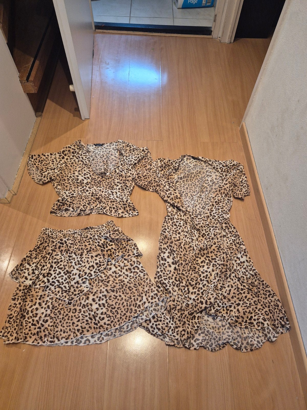 Royal Chicks Luipaard Set & Wikkeljurk (Maat S), Kleding | Dames, Meerkleurig, Ophalen of Verzenden, Zo goed als nieuw, Maat 36 (S)