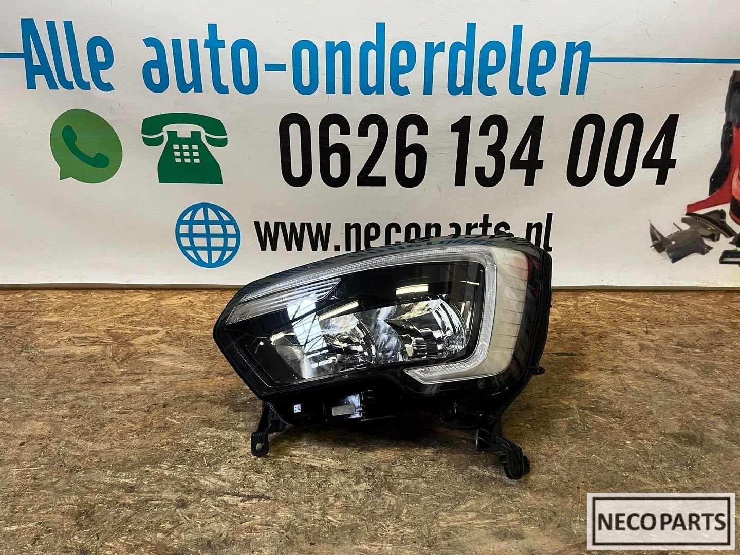 RENAULT MASTER LED KOPLAMP ORIGINEEL 260607867R, Gebruikt, -, Renault, -