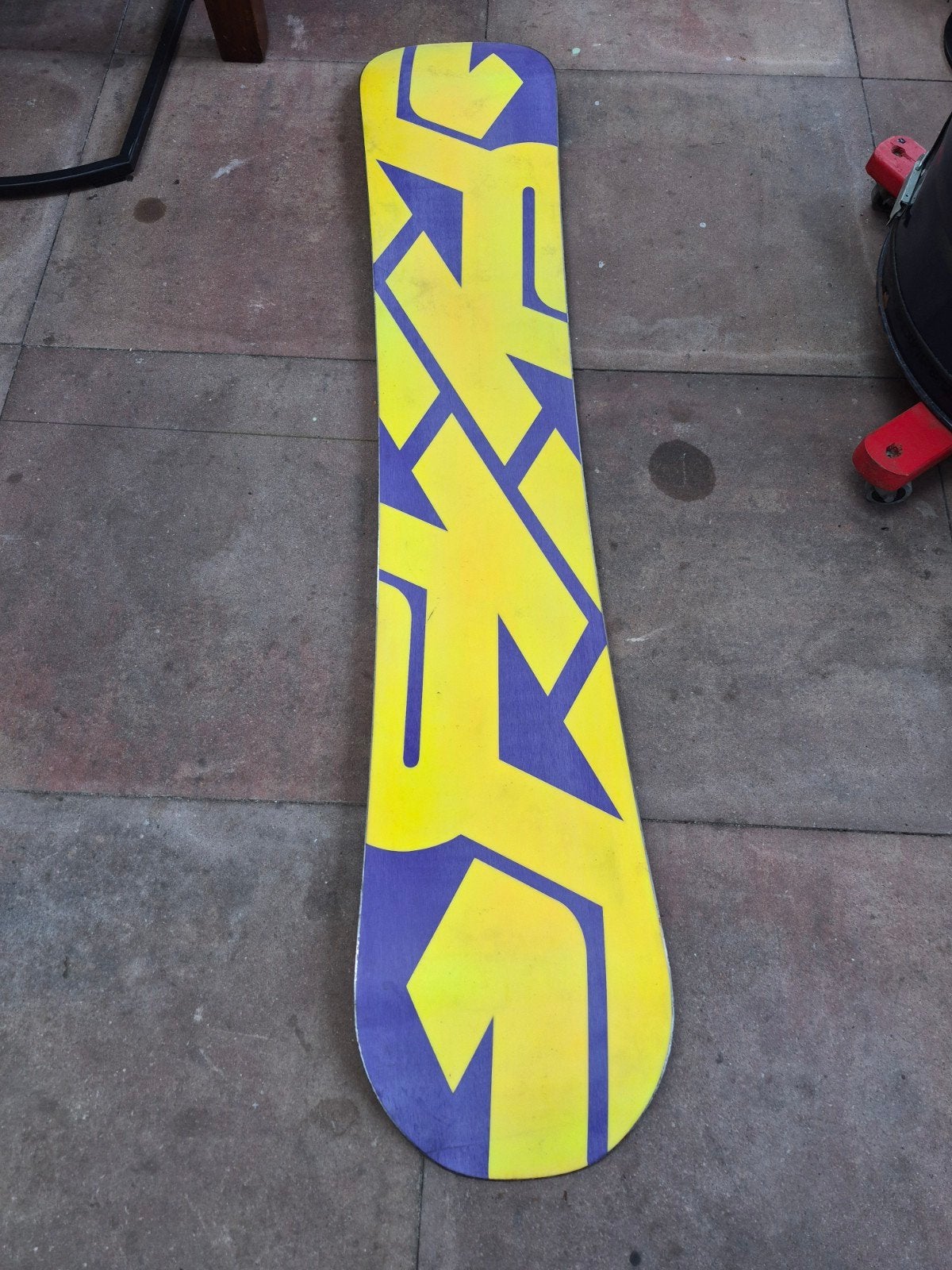 K2 Snowboard - Geel/Paars - Gebruikt, Sport en Fitness, Snowboarden, Ophalen of Verzenden