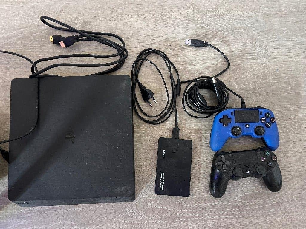Playstation 4 500MB+ 1T harde schrijf, 500 GB, Met 2 controllers, Ophalen of Verzenden, Zo goed als nieuw