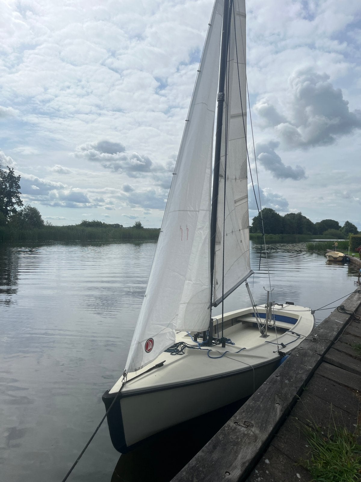 Polyvalk zeilboot in goede staat voor veel zeilplezier, Ophalen, Gebruikt, Grootzeil, Minder dan 15 m²