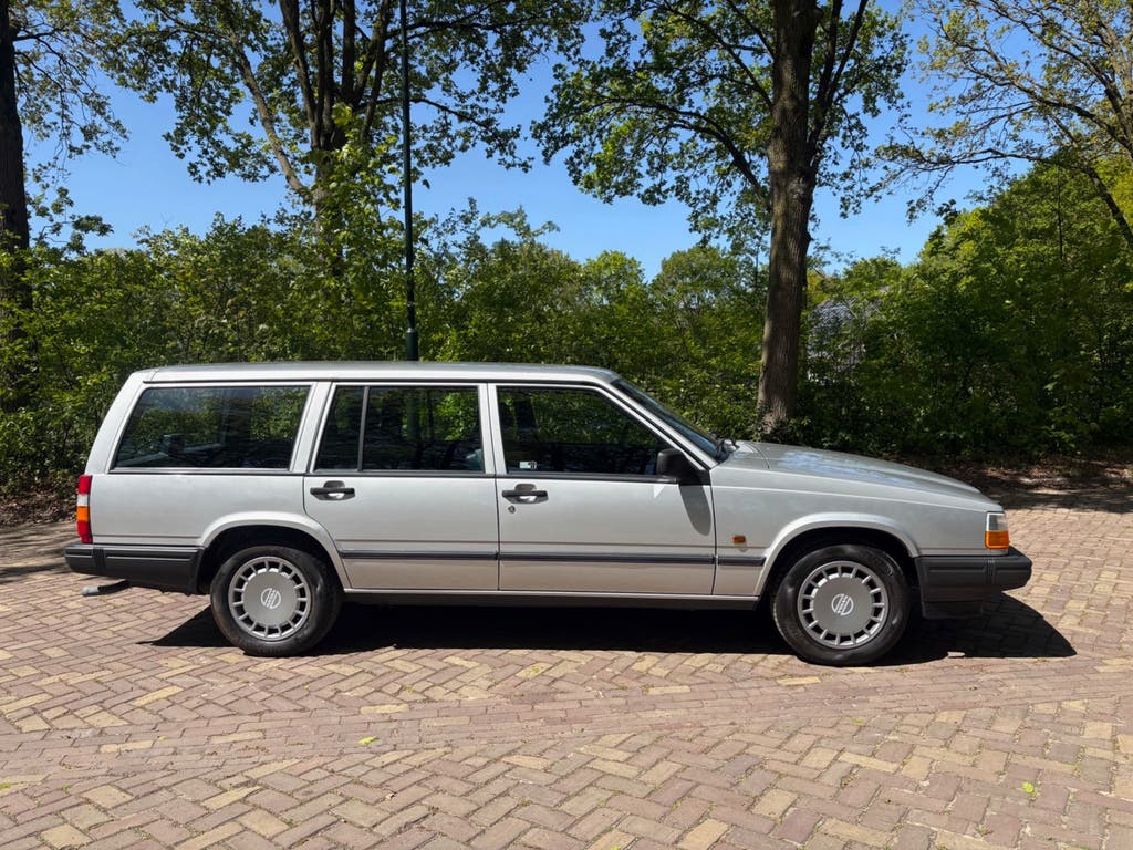 Volvo 745 In prima staat, airco,4 nieuwe banden, onderhoudsh, foto 2