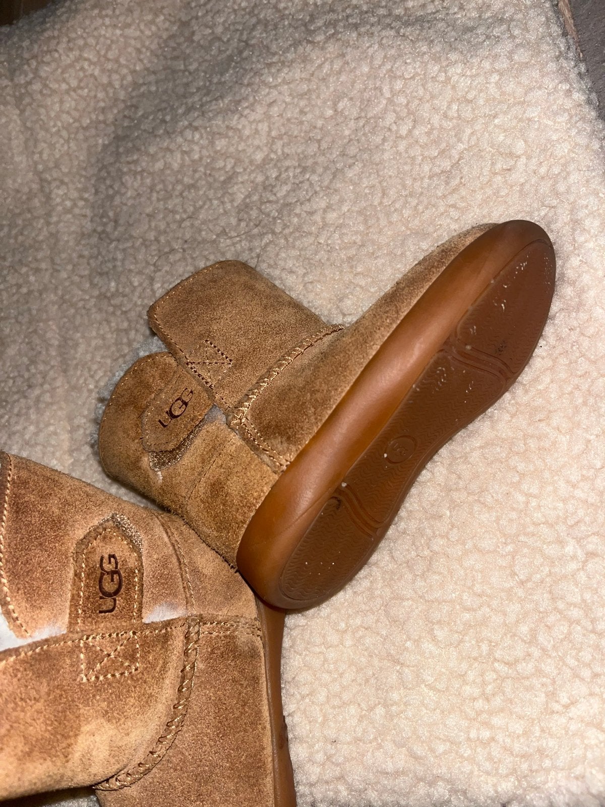 UGG Laarzen maat 22, Ophalen of Verzenden, Zo goed als nieuw, Jongen of Meisje, Laarzen