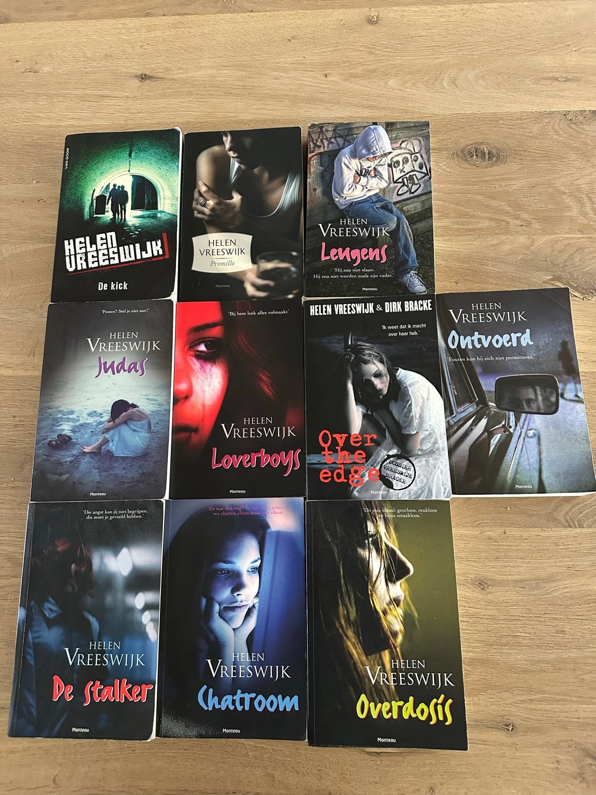 10 Young Adult boeken van Helen Vreeswijk (paperback), Boeken, Ophalen of Verzenden, Gelezen, Fictie