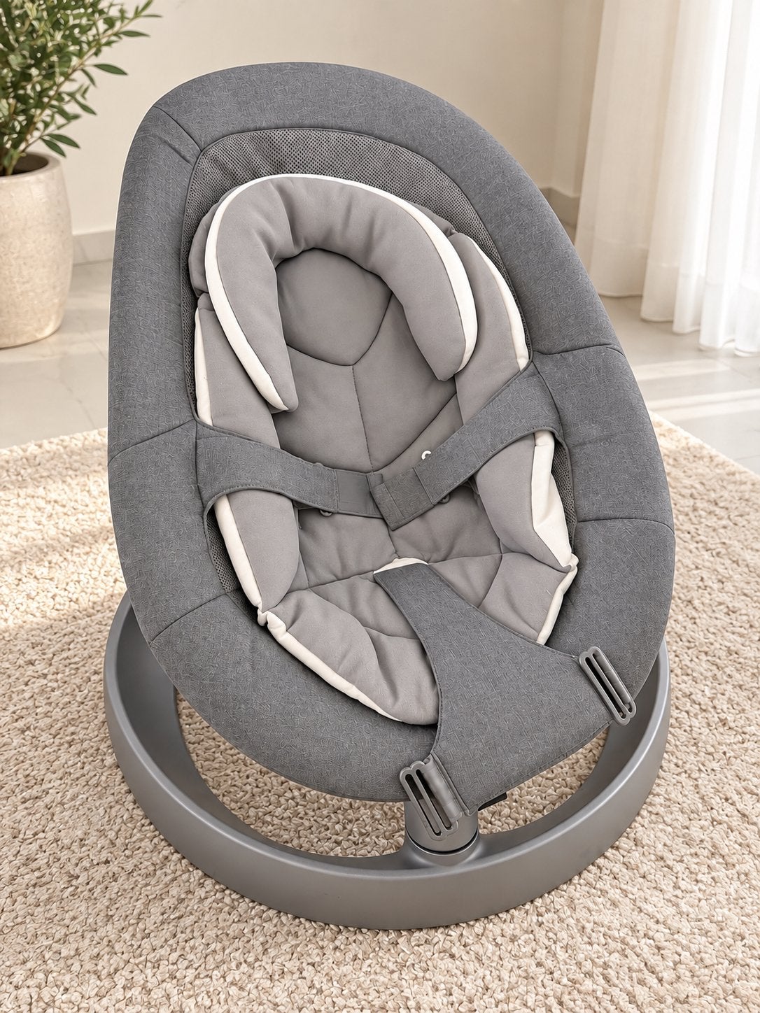 Nuna LEAF wipstoel grijs – luxe schommelstoel, Ophalen, Zo goed als nieuw