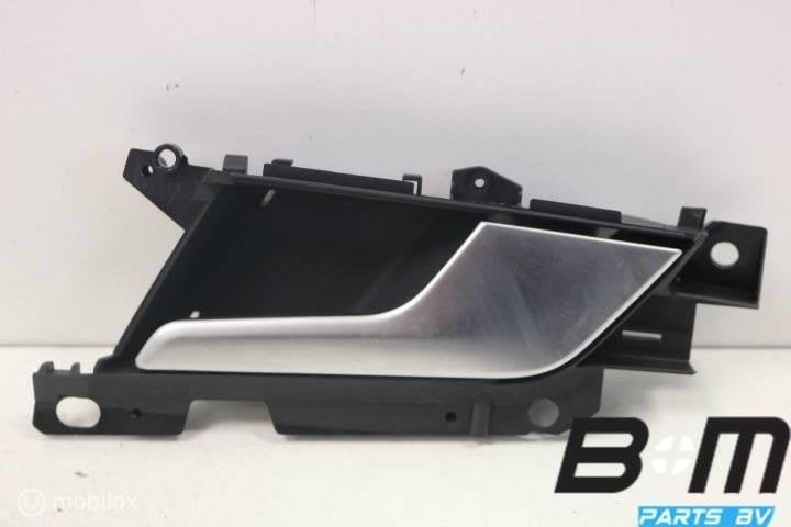 Binnengreep rechtsvoor Audi A4 8W 8W0837020, Gebruikt