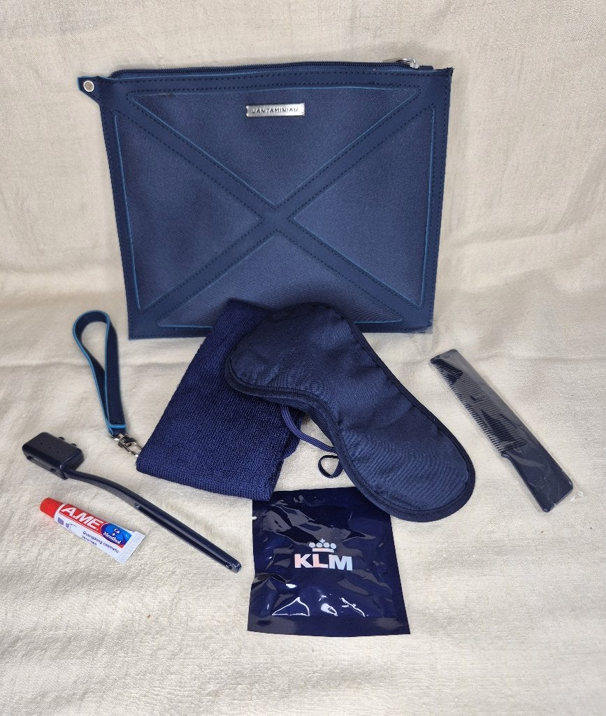 KLM Taminiau Business Class Amenity Kit, Ophalen of Verzenden, Zo goed als nieuw, Overige typen