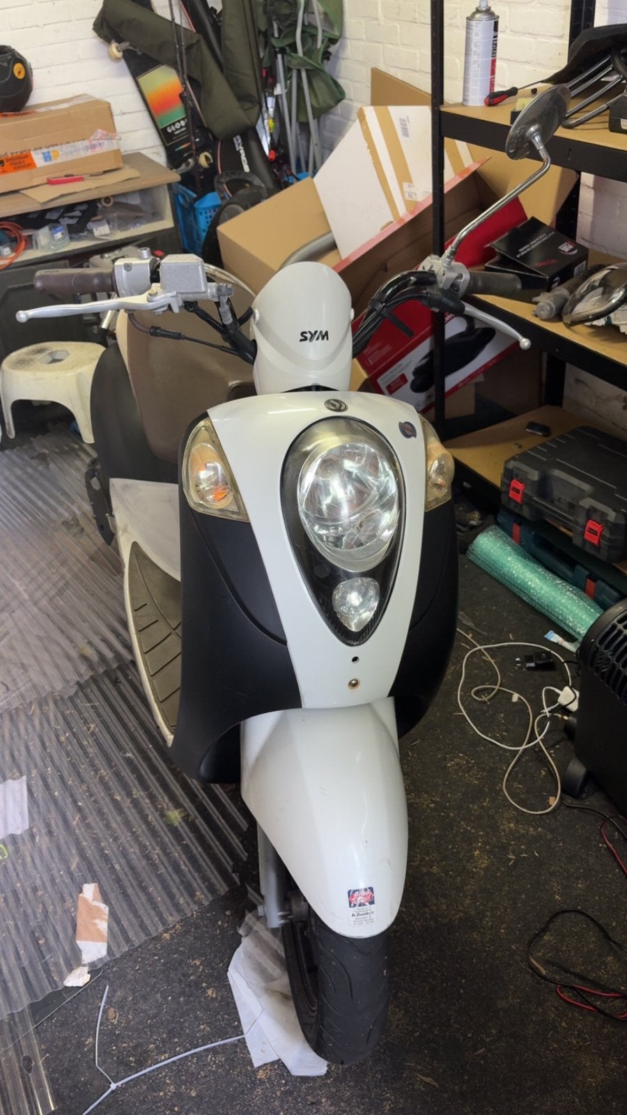 Sym Mio Snor 13000 KM., Ophalen, Zo goed als nieuw, Benzine, Mio