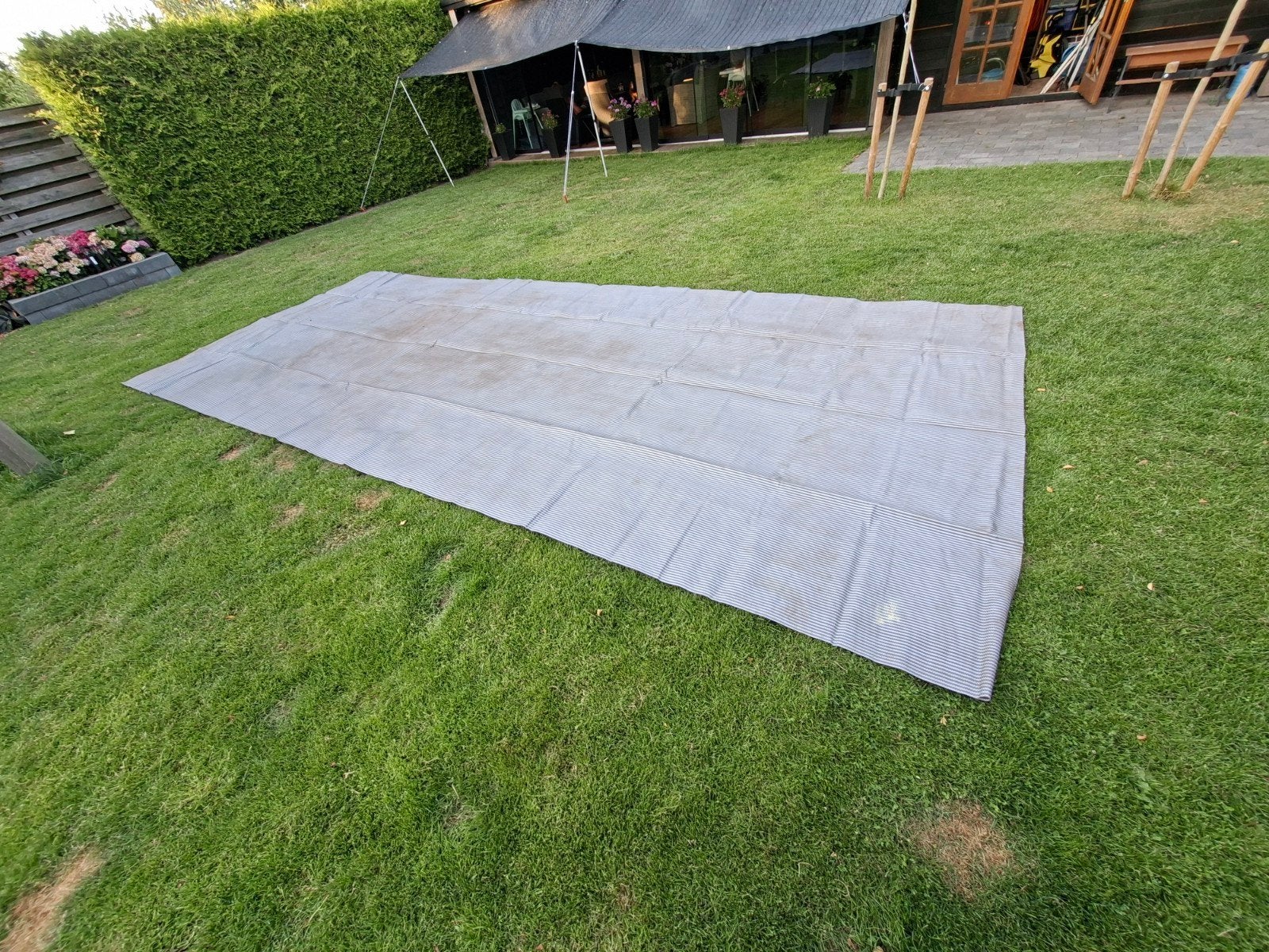 Tenttapijt, Ophalen